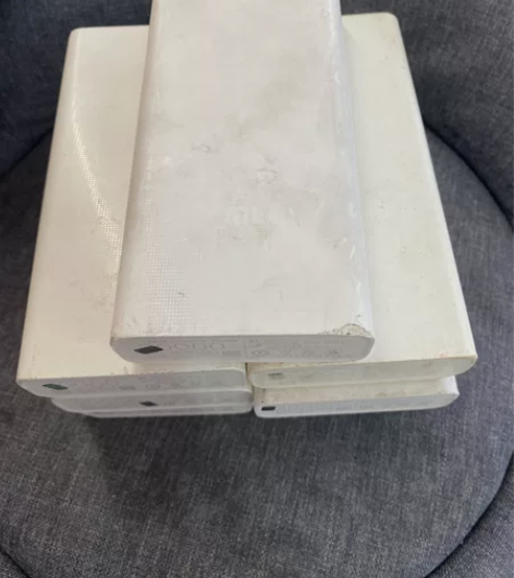 处理一批小米移动电源3 20000mAh ...