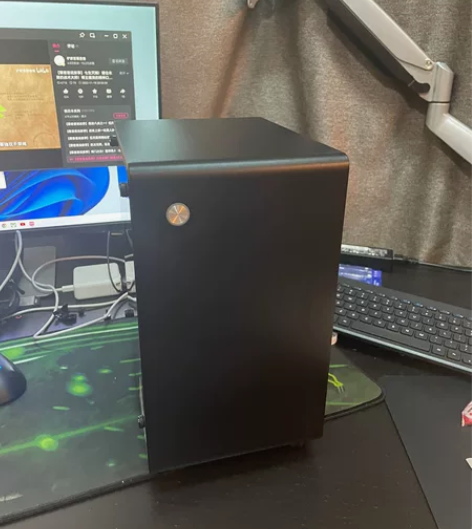 乔思伯（JONSBO）U1-PLUS IT...