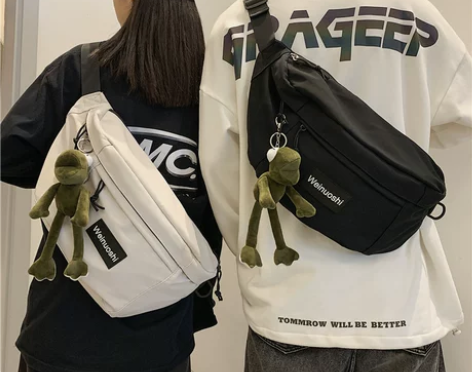 日系胸包男士大容量斜挎包女个性潮牌韩版腰包...