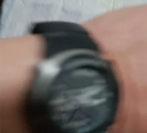 据说是卡西欧放水表明友送的，不知真假，一直...