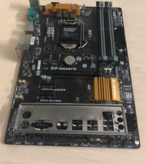 技嘉Z97P一D3全好拆机主板,成色九成新...