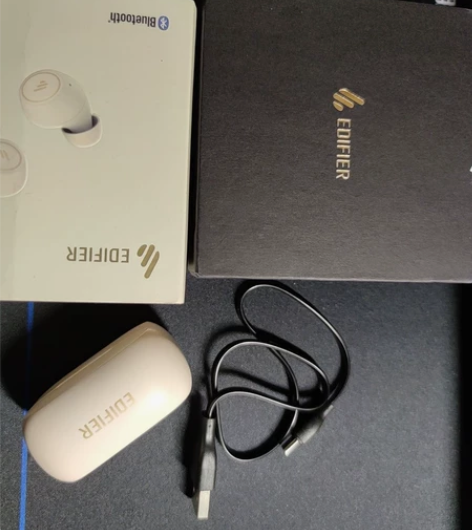 漫步者TWS1 PRO白色充电仓,闲置,回...