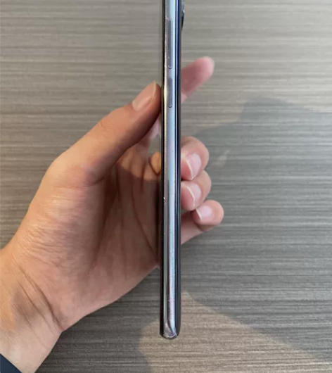 魅族17pro,8+128G 有磕碰划,8...