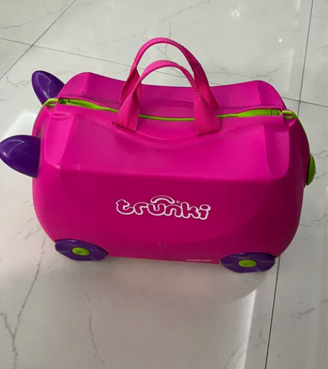 Trunki儿童卡通旅行行李箱可坐可骑宝宝...