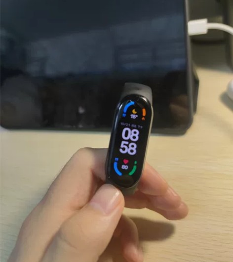 小米手环6标准版盒子配件都在，22年6月京...
