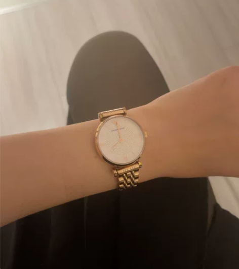 阿玛尼满天星手表 几乎全新正品保证有盒子发...