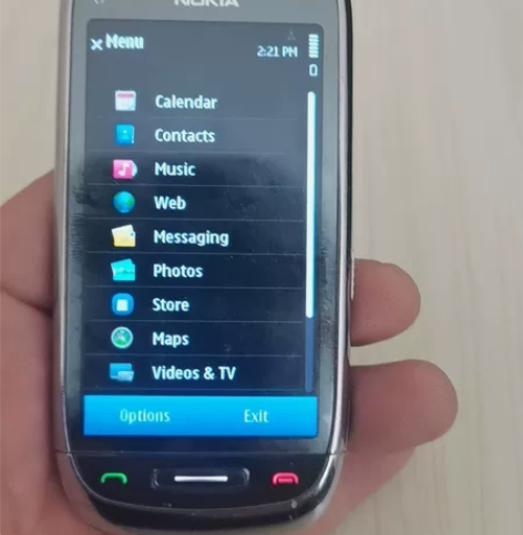 诺基亚c7正常使用成色不错，低价出售 感兴...