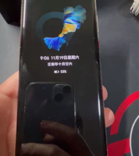 华为mate 40 5G版。8+256 8...