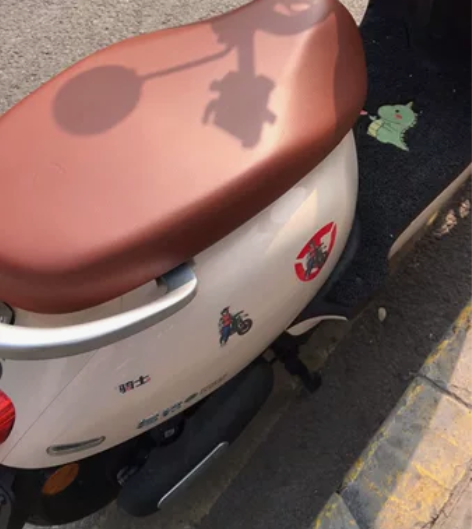 台铃电动车。 使用两个月，天冷不想要了。6...