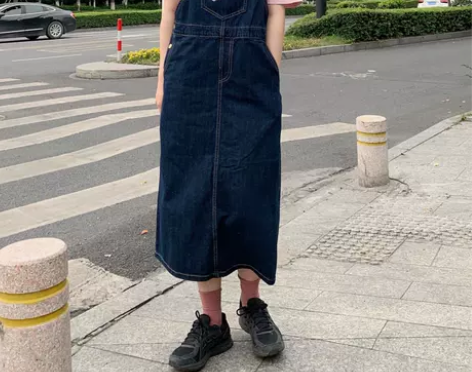 你别笑啦 夏季韩版学院风蝴蝶刺绣宽松牛仔...