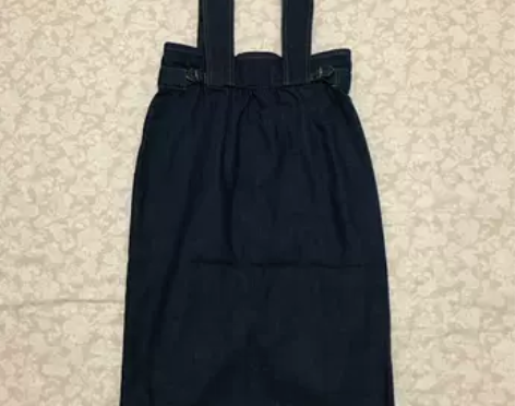 [转卖]Snidel 高腰背带铅笔裙牛仔裙...