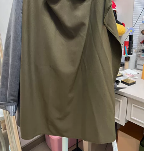 军绿色 职业装中裙 手感质量在线！ 感兴趣...