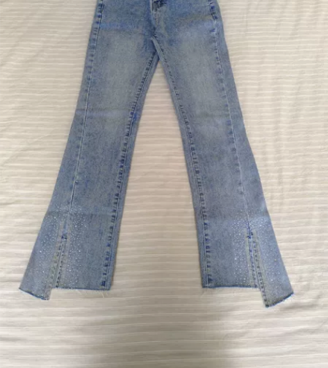 浅蓝色修身微喇贴钻高腰弹力牛仔裤 四季款 ...