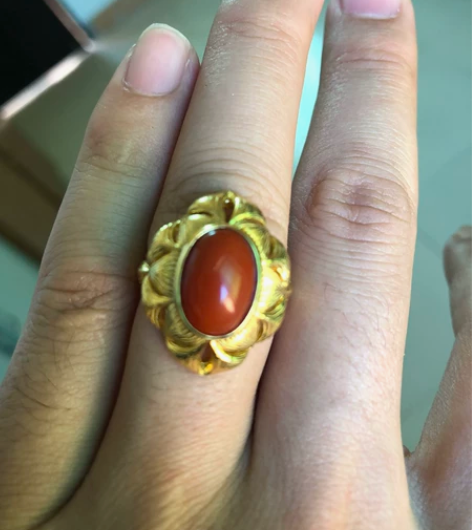 闲置文玩也可互换南红高品质戒指，自己看吧，...