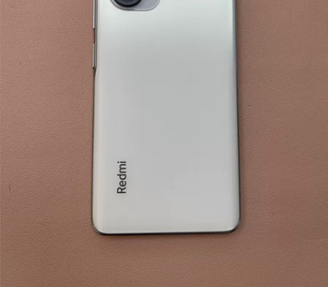 红米K40Pro+++，去年红米系列的天花...