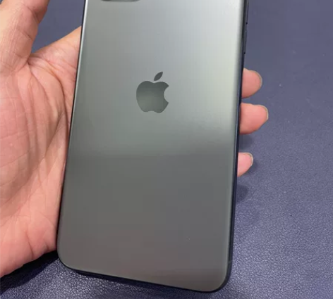 苹果11pro max 64G国行,墨绿色...