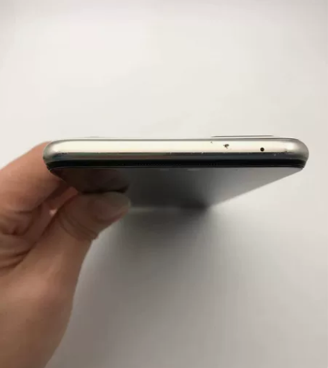 vivo S7 内存8+128 白色 双卡...