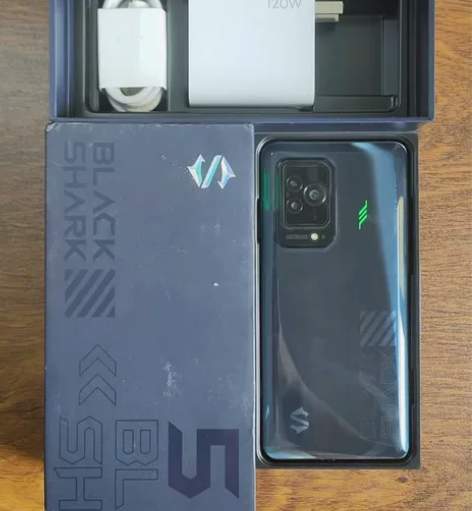 黑鲨5 暗宇黑 8GB+256GB 高能版...