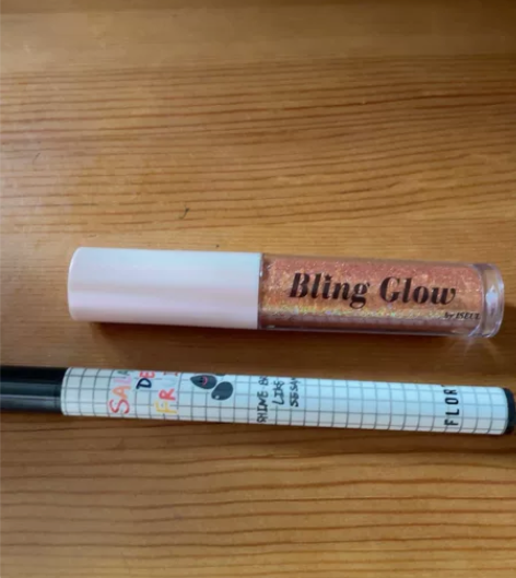 bling glow液体眼影04号 仅试用...