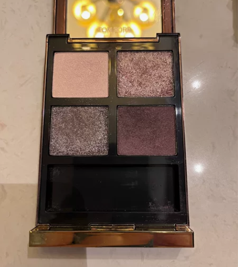 tom ford眼影12号，85新，眼线色...