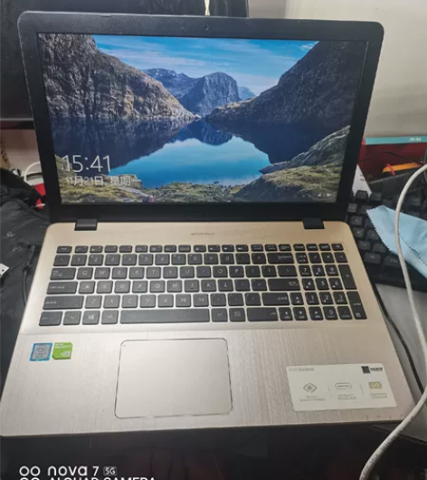华硕vivobook笔记本，8代i7处理器...