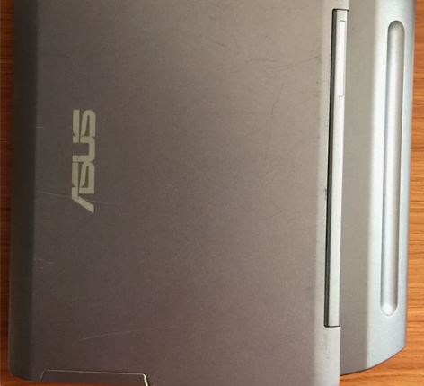 ASUS S300笔记本，CPU 1GHz...