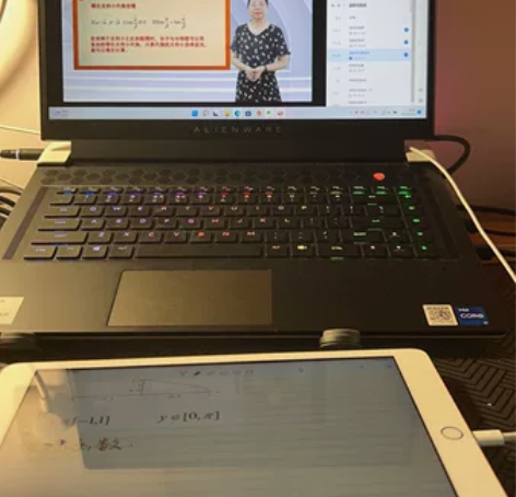 外星人x15r1 保修到24年，外观小磕碰...