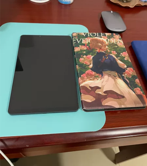 自用平板 联想Y700：12+256GB，...