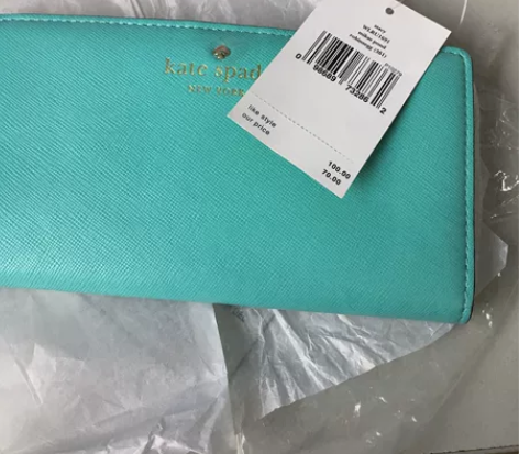 美国带回ks女士钱包 感兴趣的话给我留言吧！