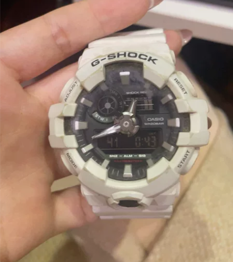 卡西欧6成新 放了很久很久 感兴趣的话点“...