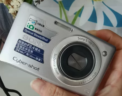 索尼W390  ccd复古老式数码相机  ...