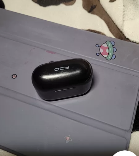 QCY T11蓝牙耳机,自用,充电仓一直带...