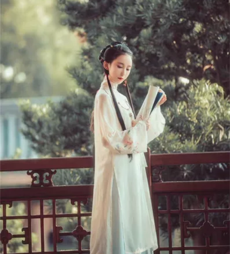 兰若庭 汉服 海棠春 立领 绣花 渐变 印...