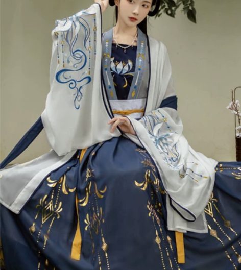 千韵岗琼华汉服女款 原价180 S码 送假...