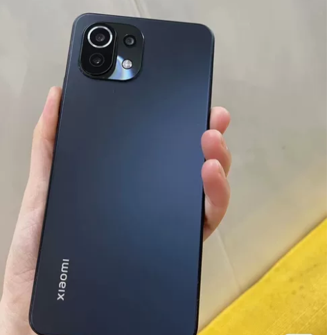 小米11青春版8+128G黑色，闲置了。补...