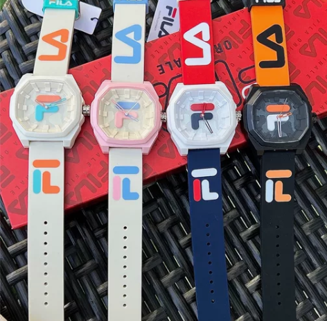 （全新正品无拆封）FILA斐乐手表果冻20...