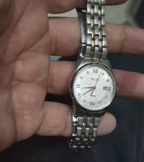 飞亚达手表女款保真，现在不走时了，发货票都...
