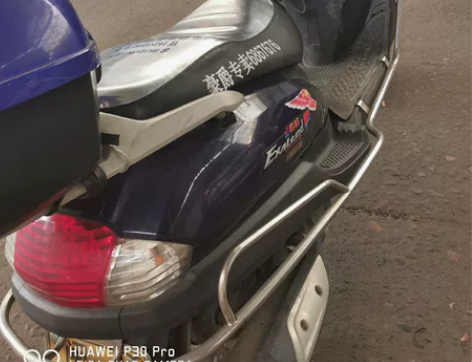 力帆125摩托车，化油器 ，18年，机油跟...