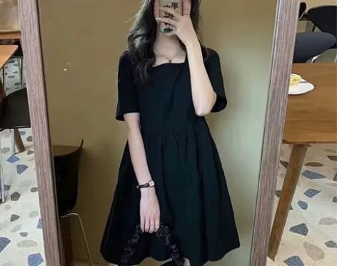 2022裙子女夏季法式裙气质连衣裙胖mm显...