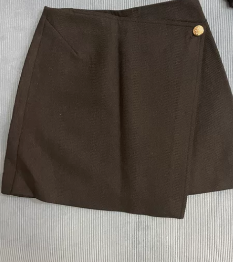 黑色羊毛A字裙 厚实 非常新 m码腰围72...