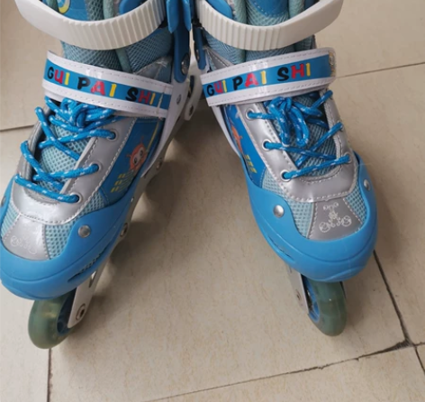 贵派仕直排轮轮滑鞋旱冰鞋。M码。手工量鞋外...