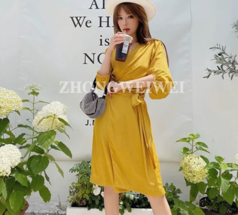 钟薇薇  绑带茶歇裙  姜黄色  穿一洗一...