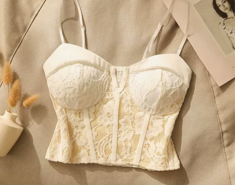 法式蕾丝吊带背心女西装内搭秋冬性感带胸垫外...