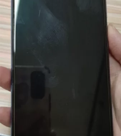 ?！出自用顶配红米k40已解除bl屏幕无划...