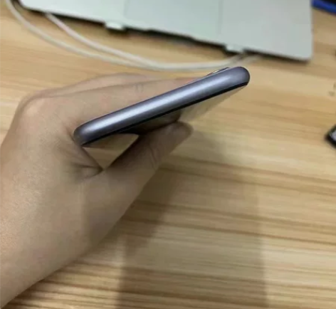 11紫色128G国行双卡 换过原装屏原装电...