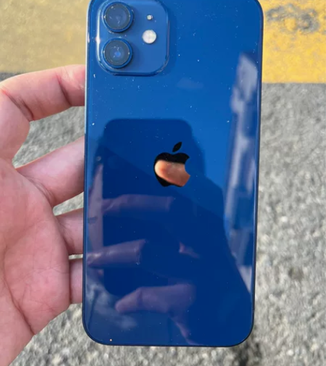 苹果12蓝色，128g，自己用的，成色非常...