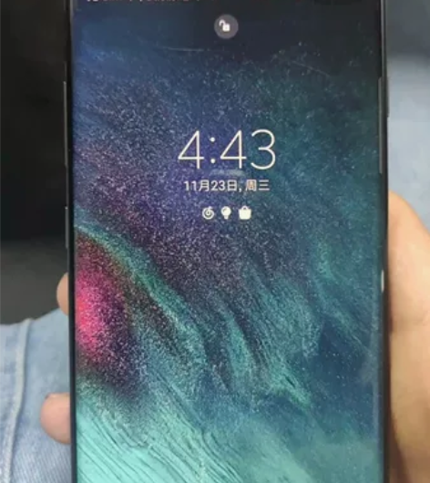 三星s10+plus，原装没有拆过，没有修...