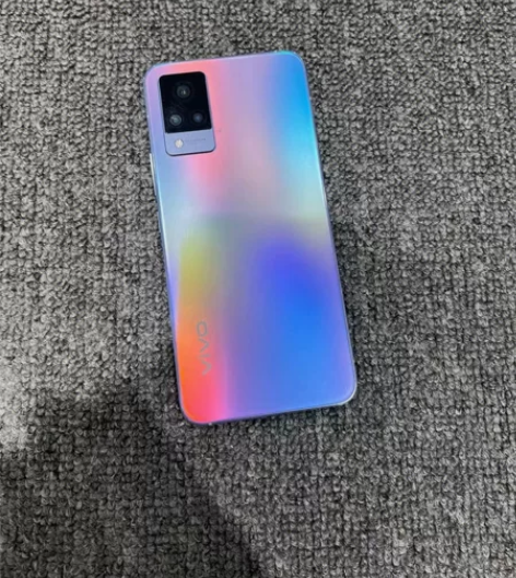 vivo s9 99新 处理器 天玑110...