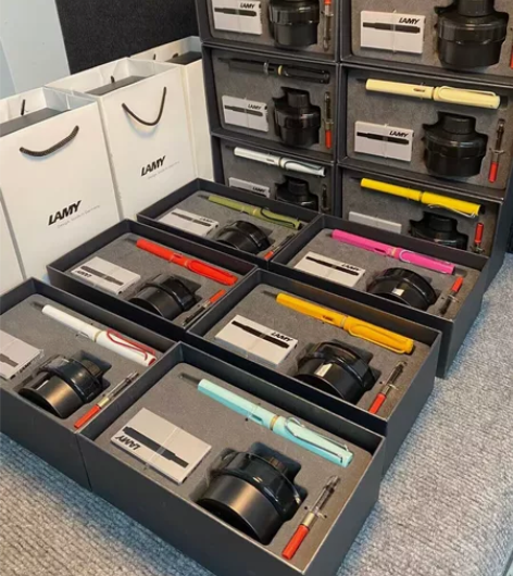 【低价出】德国凌美钢笔lamy狩猎者墨水礼...