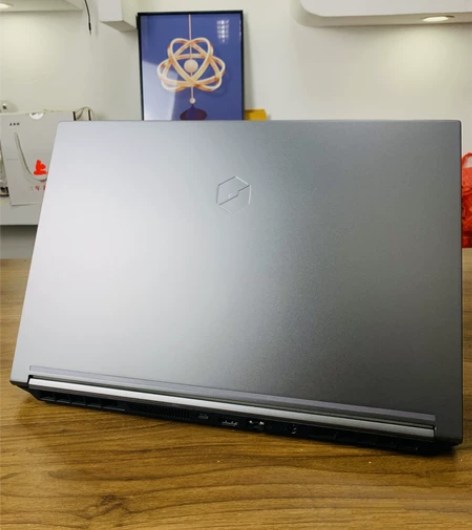 出个人机械革命笔记本官保到23年12月 自...